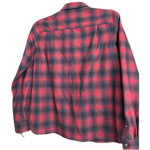 Women’s Pendleton Board Shirt 100% Virgin Wool Sz M Red Ombre Plaid Button Up - Picture 2 of 9